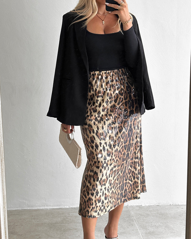 Discover Our New Leopard Print Sequined Skirt