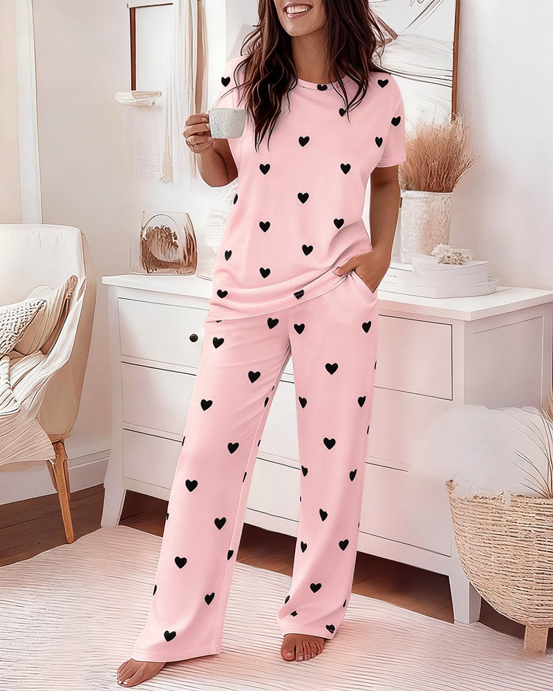 The LA FINE FLEUR Valentine's Day Heart Patterned Top and Pajama Pants Set.