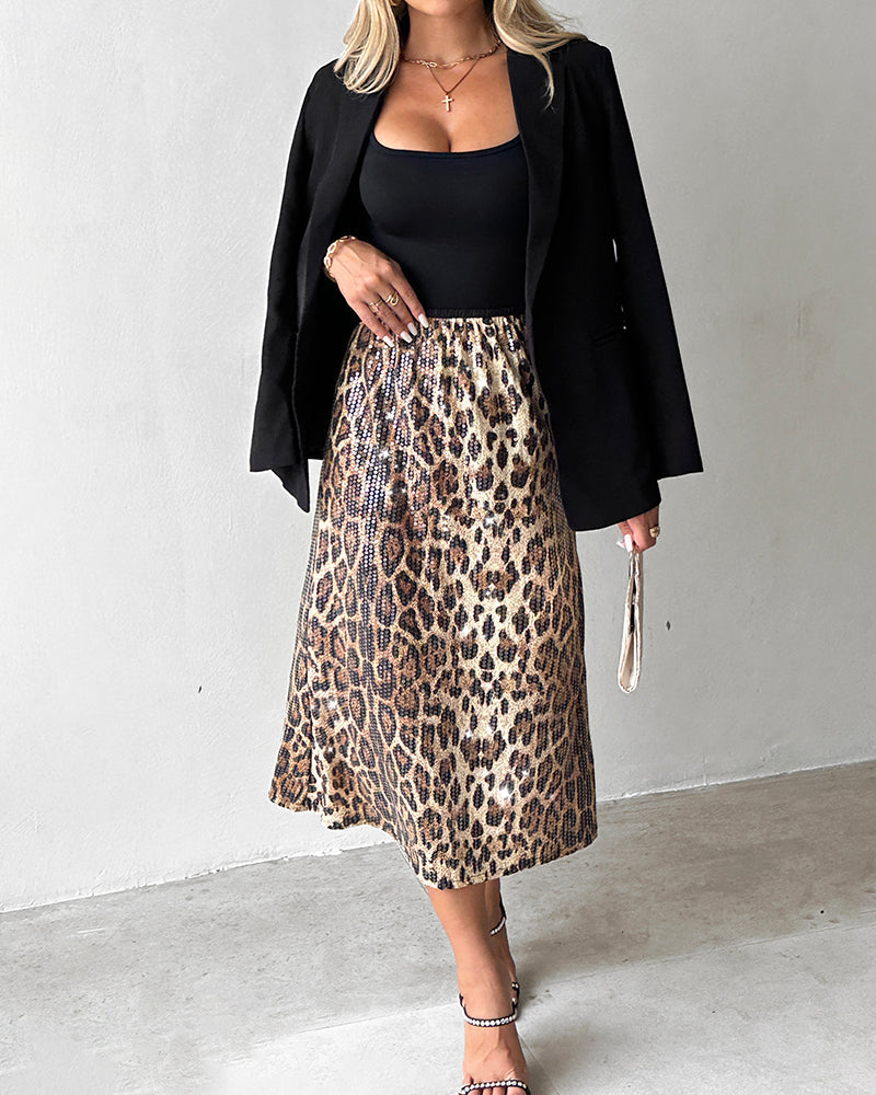 Discover Our New Leopard Print Sequined Skirt