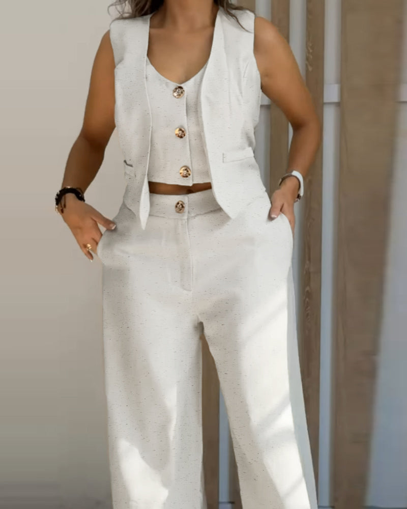 V-neck vest crop top and wide-leg pants set in the LA FINE FLEUR collection.