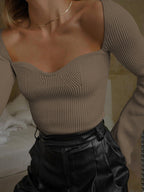 Long Sleeve Sweetheart Neckline Knit Top