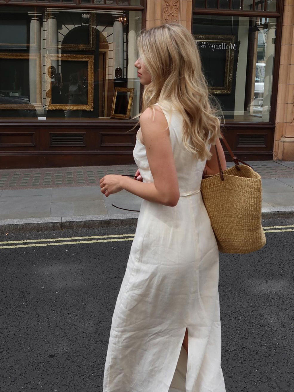 Sleeveless cotton and linen maxi dress in a natural hue by LA FINE FLEUR.