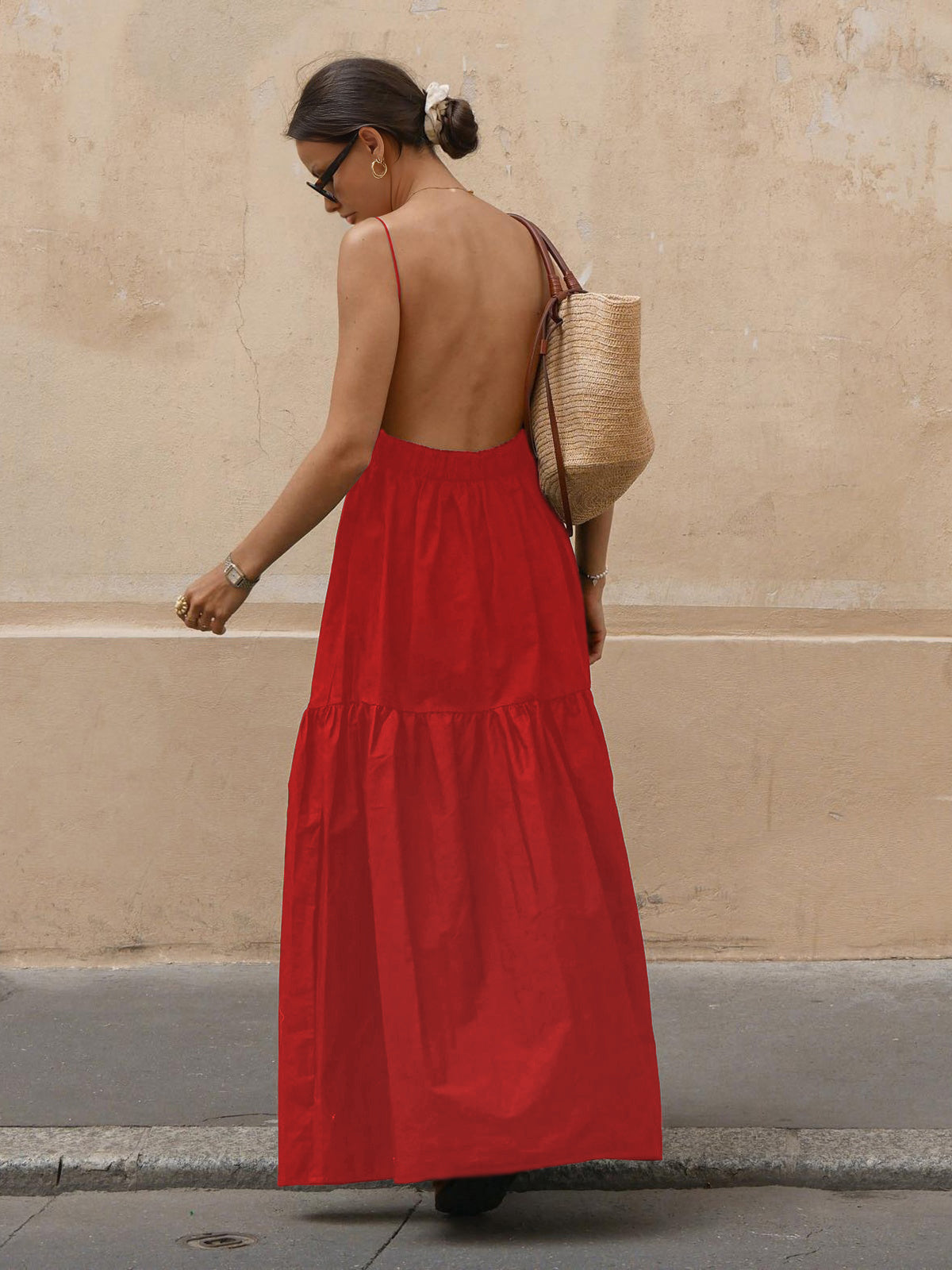 Elegant sleeveless long red dress with open back from LA FINE FLEUR.