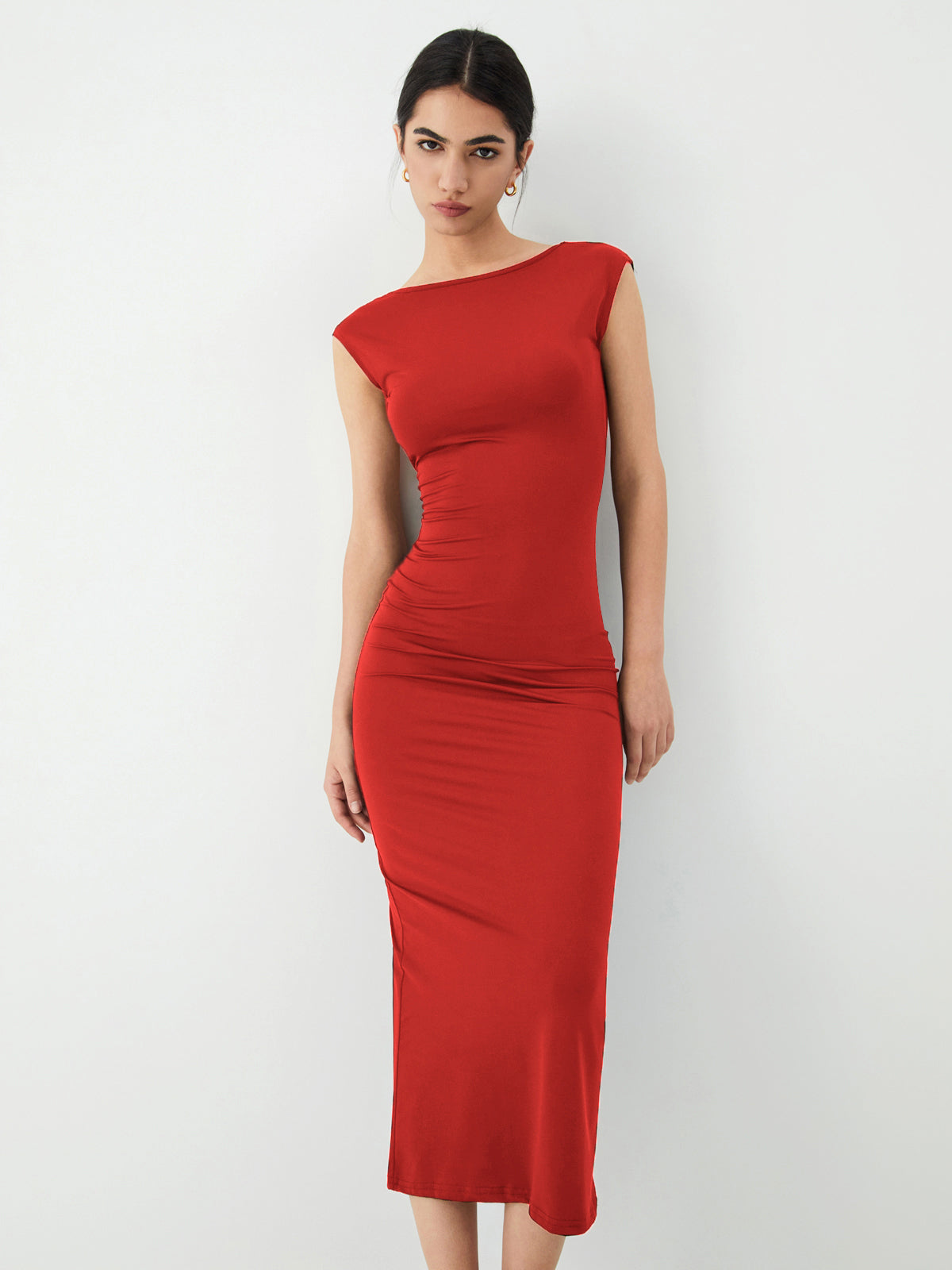 Vibrant red, sleek open-back midi dress designed for evening events by LA FINE FLEUR.