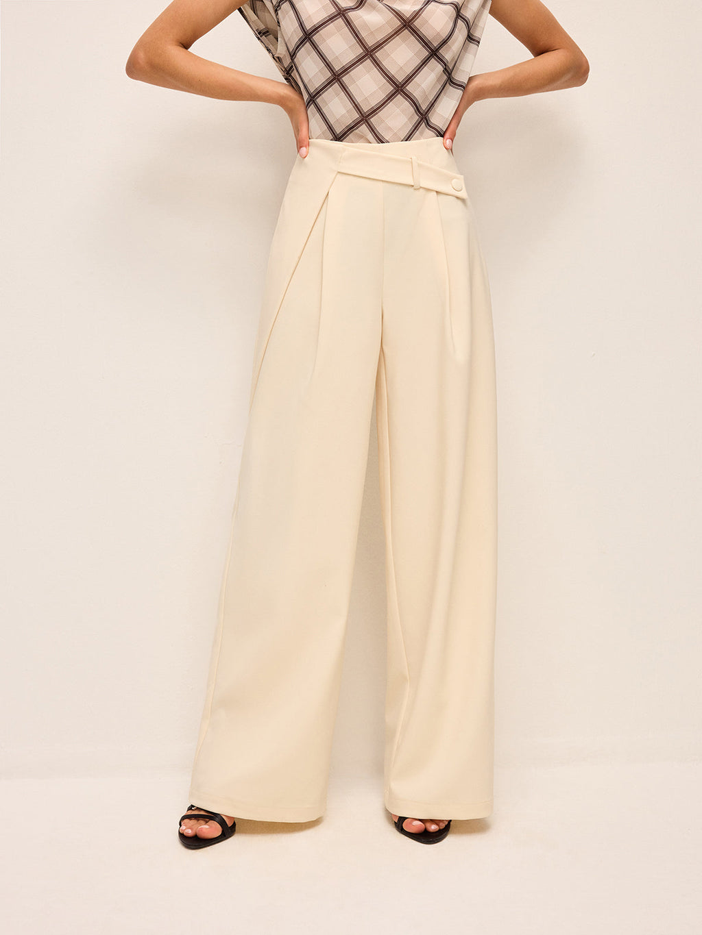 Mid-Waist Trousers with Wide Legs and Belt Detail