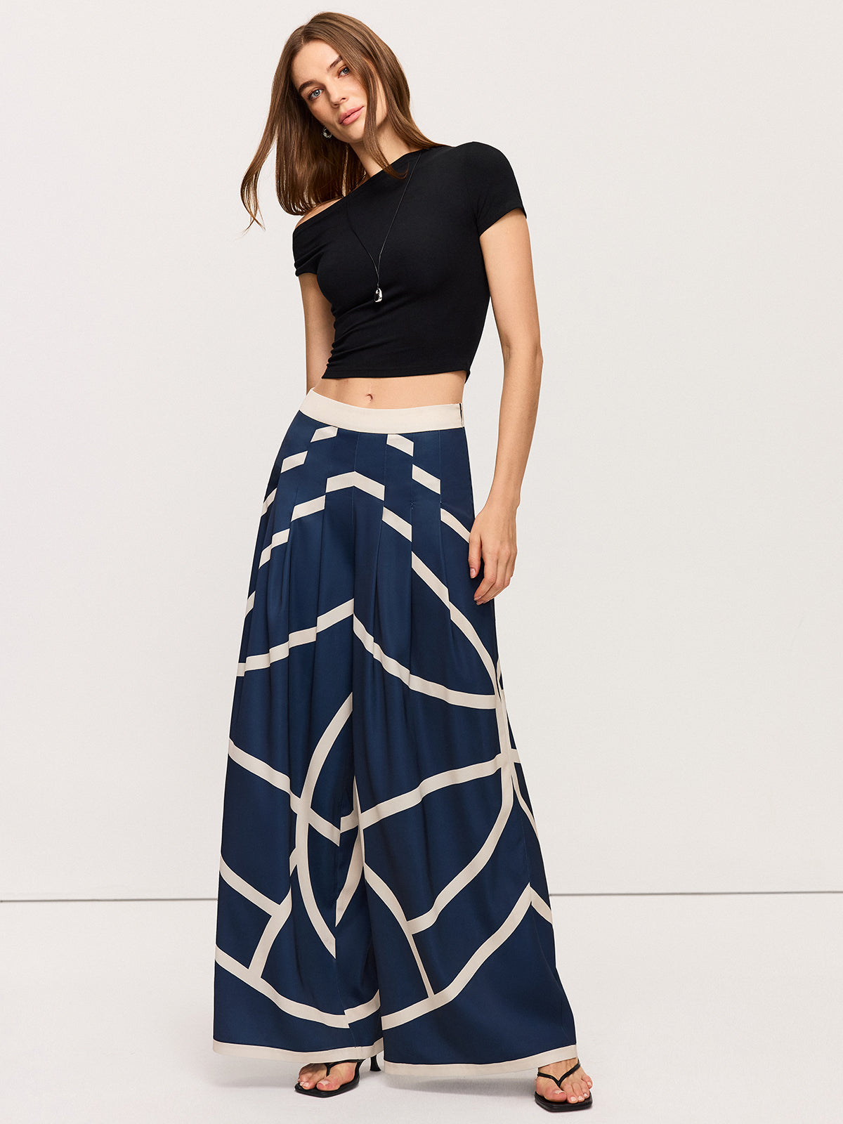 Elevated Wide-Leg Trousers with Stripe Design