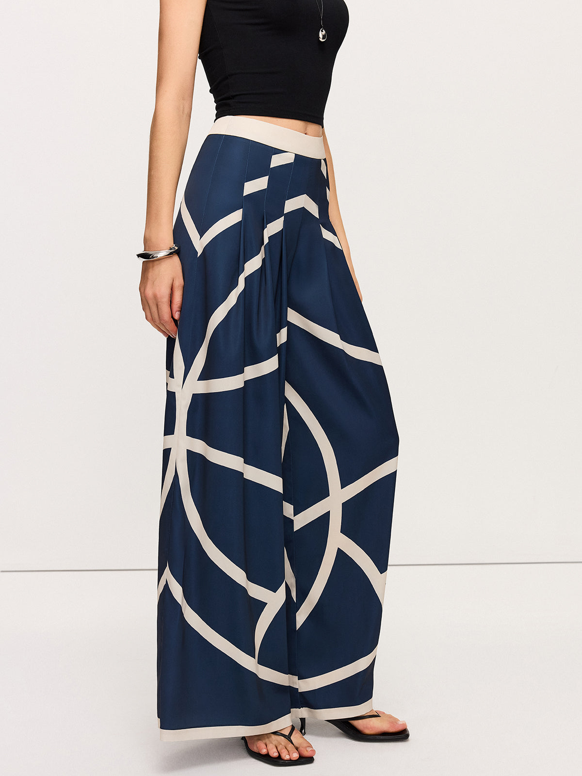 Elevated Wide-Leg Trousers with Stripe Design
