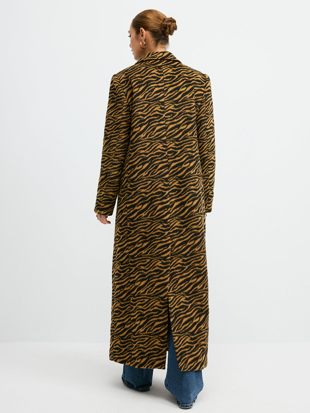 Large Tiger Pattern Tweed Coat