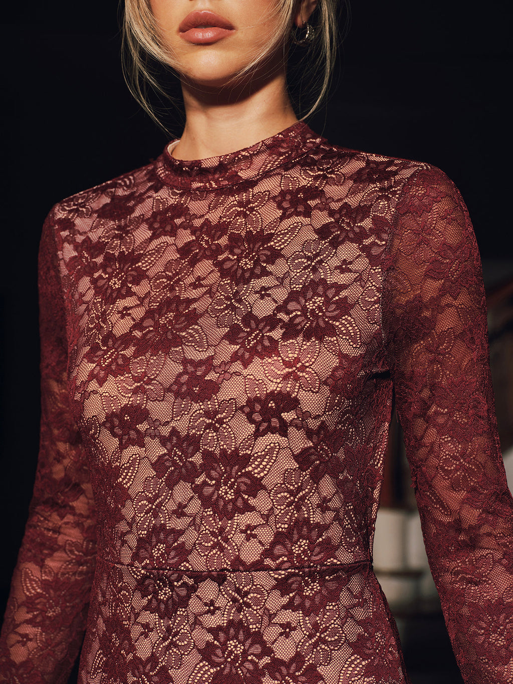 The LA FINE FLEUR Elegant Lace Backless Maxi Dress with long sleeves, waist to shoulders.