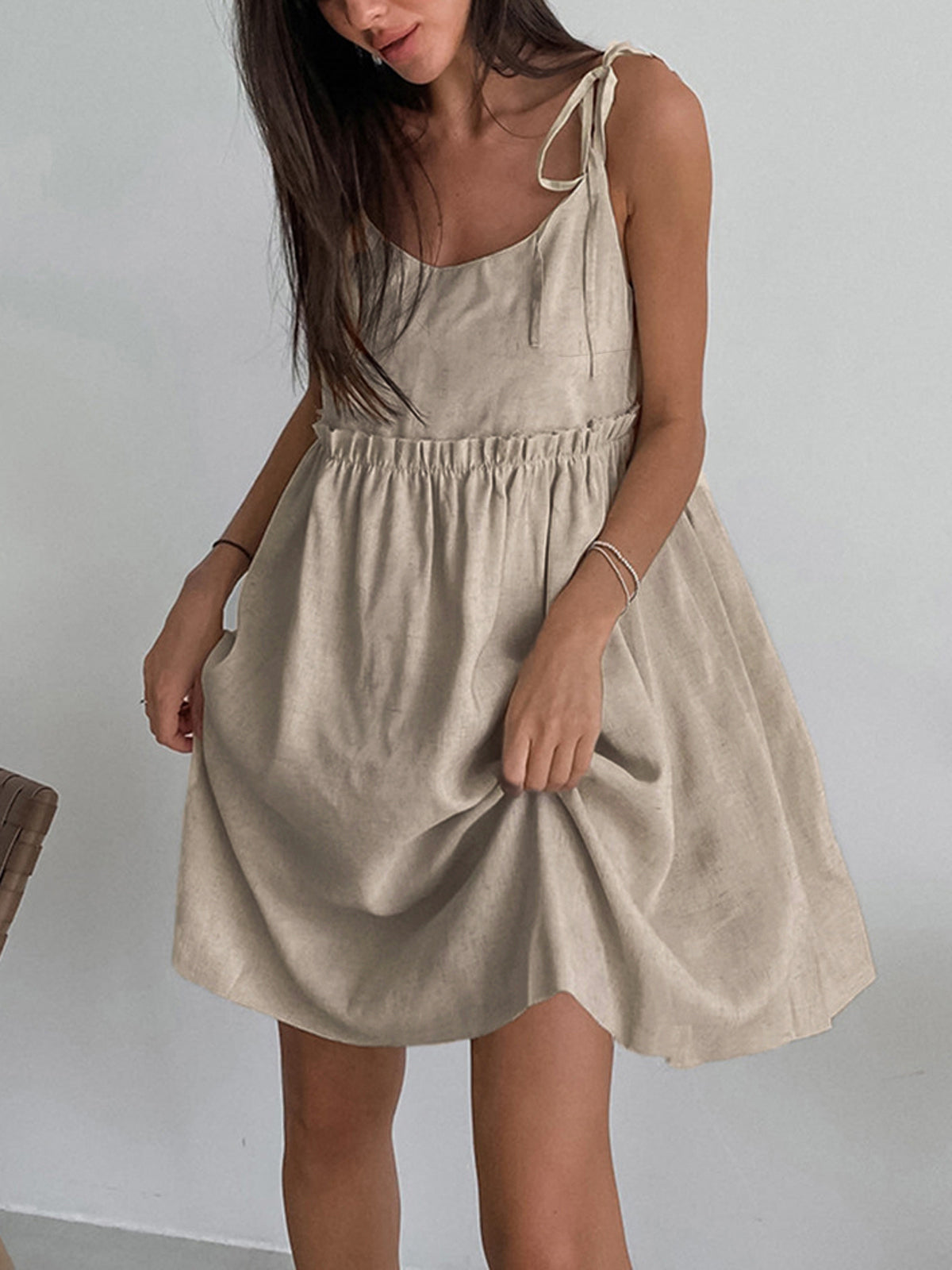 LA FINE FLEUR Levanzo Shoulder-Tie Short Dress in cotton linen blend, summer style.